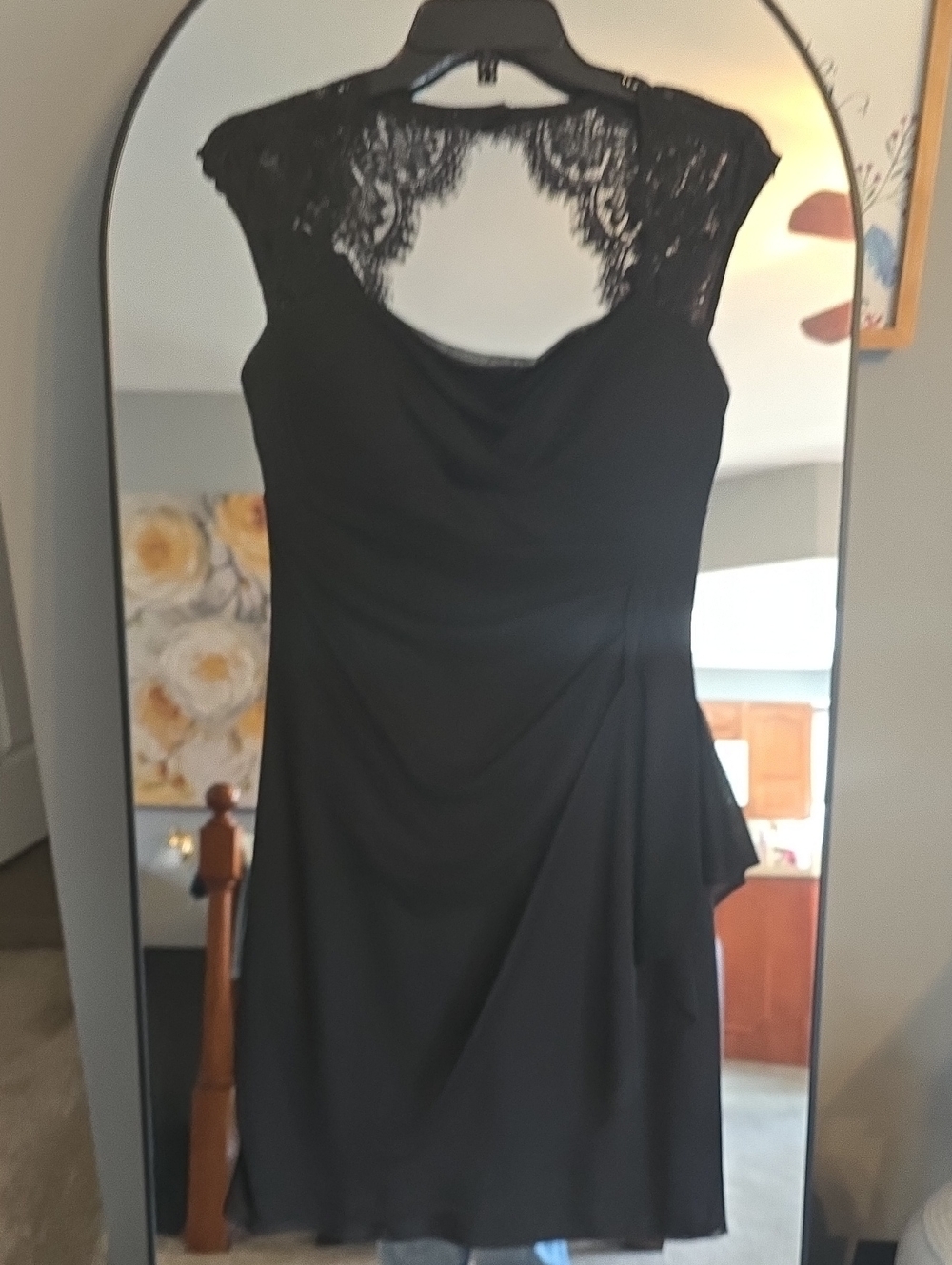 Scarlett Black Lace Cap-Sleeve Midi Dress